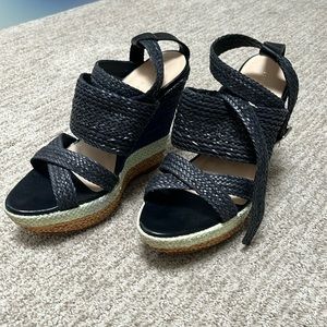 Loefflwe Randall Black sandal sz 7